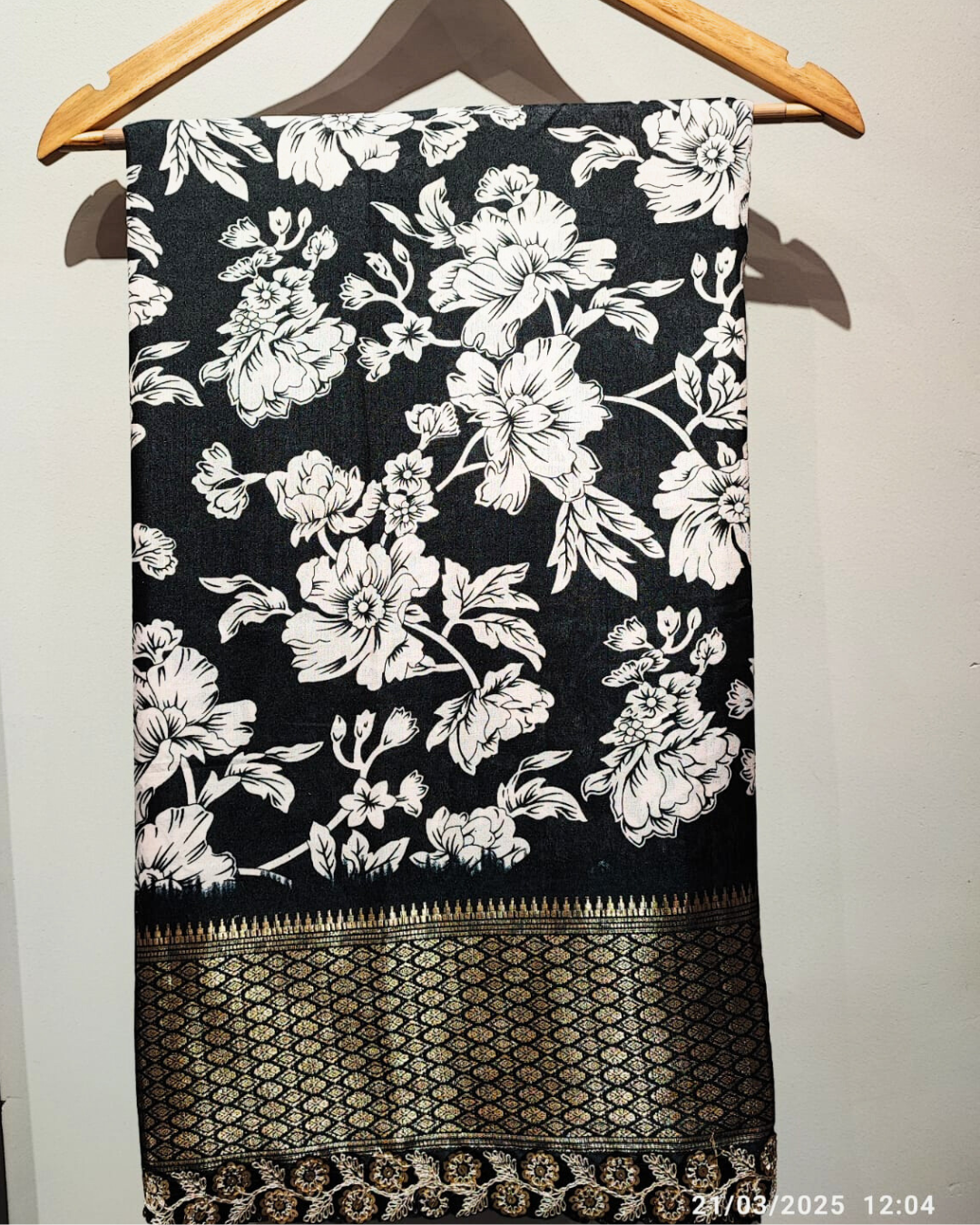 Saree - Thelashonline