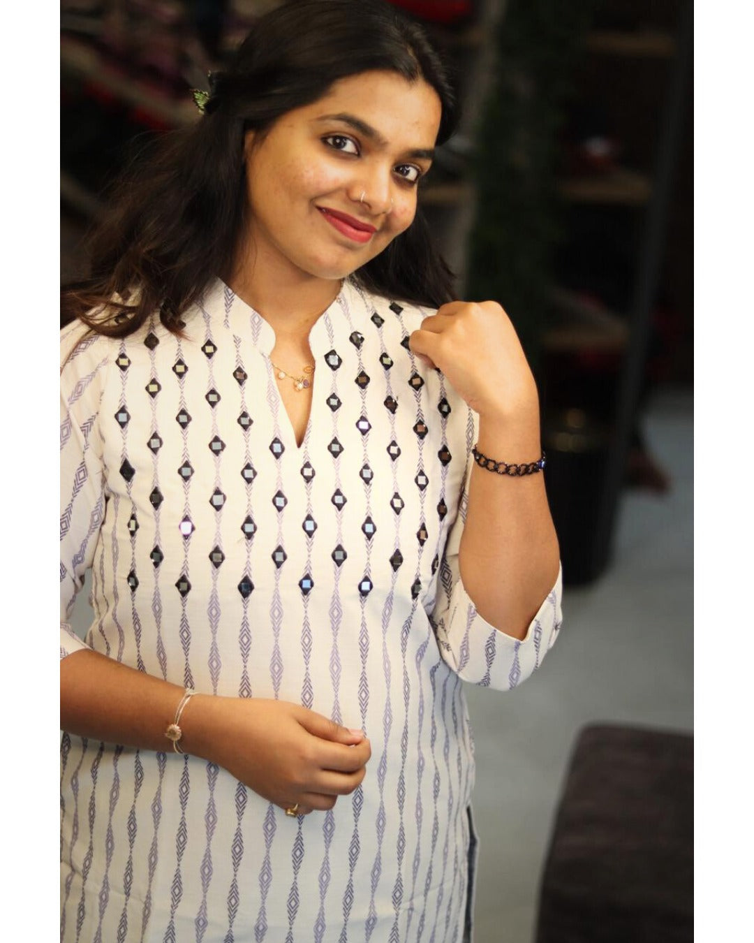 Cotton Kurti with mirror work - Thelashonline