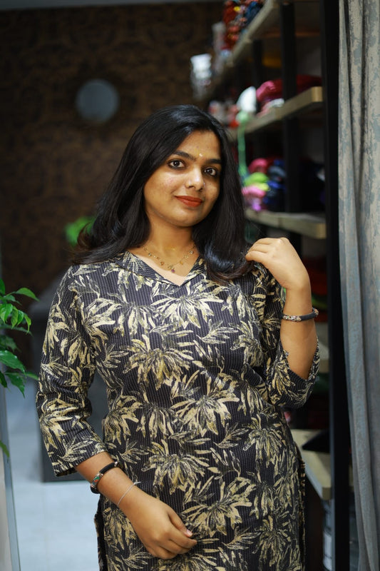 ASH39- Daily wear Cotton Kurti - Black