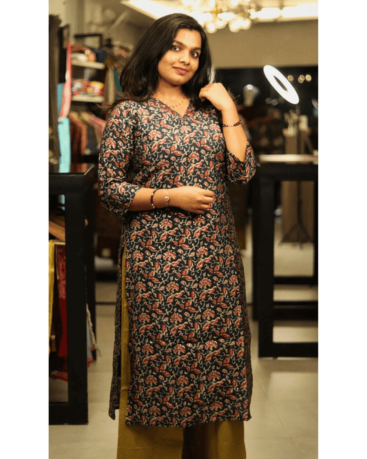 ASH28- Floral printed Kurti